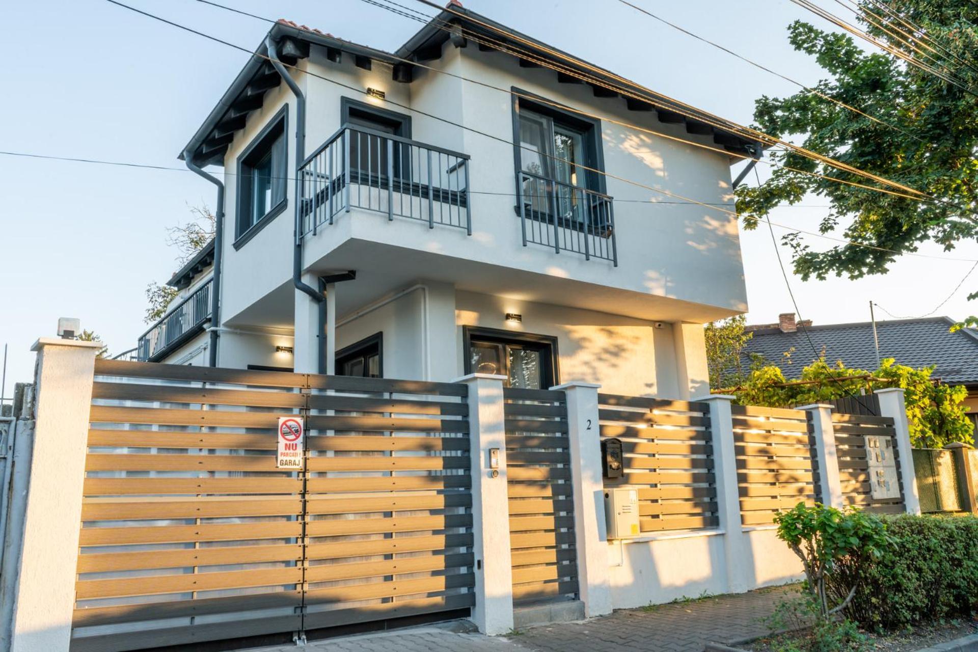 Cris Apartments Targu Mures Exterior photo